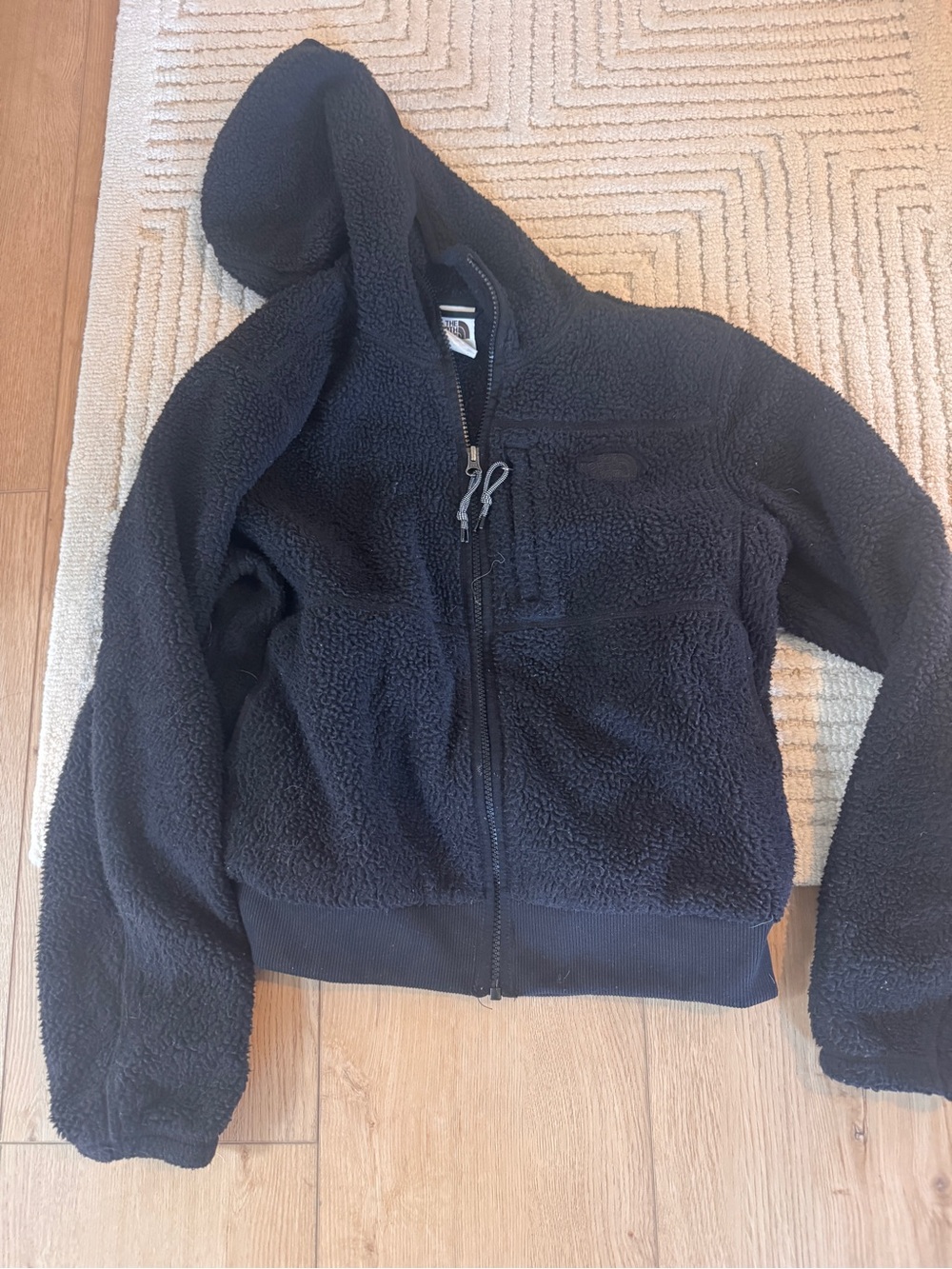 The North Face Women’s Black Sherpa Dunjaven Full-Zip Hoodie Jacket - Picture 3 of 4